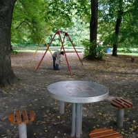 Plac zabaw w parku skaryszewskim