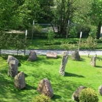 Krąg megalityczny przy Bibliotece Narodowej