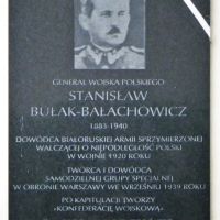 Tablica poświęcona generałowi Stanisławowi Bułak-Bałachowiczowi