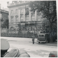 Pałacyk Gawrońskich - defilada po kapitulacji Warszawy
