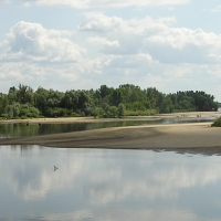 Widok z prawego brzegu Wisły w kierunku południowym