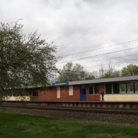 Zabudowania peronu