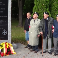 Uroczystościpod tablicą Harcerzy Szarych Szeregów