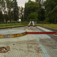 Opuszczony basen rekreacyjny
