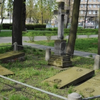 Nagrobki na Cmentarzu Kamionkowskim