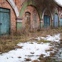 Fort Służew - garaże