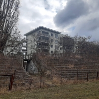 Wyjścia z trybuny