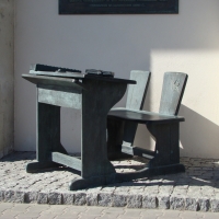 Pomnik Ławki Szkolnej