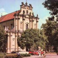 Front kościoła