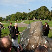 Odsłonięcie rzeźb na Polu Mokotowskim