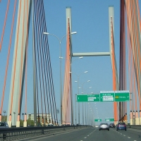 Trasa prowadząca przez most