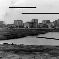 Piękna panoramka zbiegu al. Zielenieckiej, Zamoyskiego i Targowej widziana z nasypu linii średnicowej