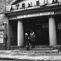 Wejście do teatru